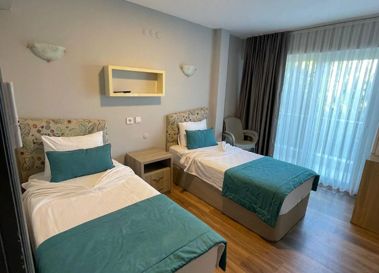 Colophon Beach Otel 古穆杜尔 0*,  土耳其